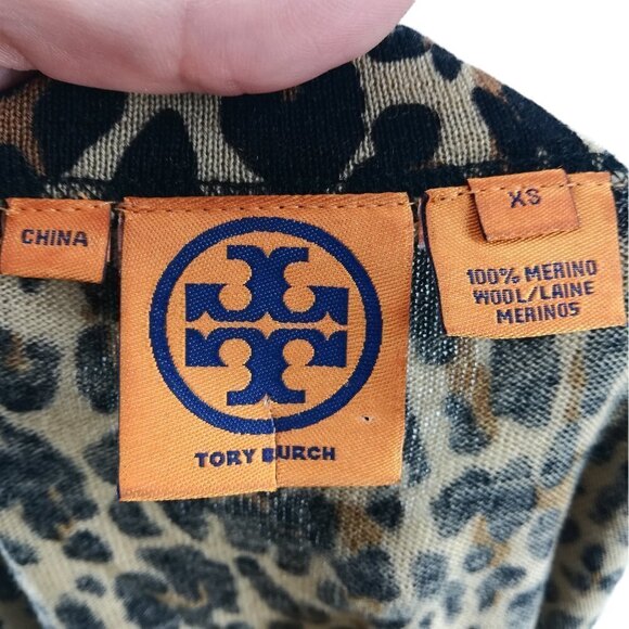 Tory Burch Merino Wool Leopard Print Sweater Size XS Lightweight Long Sleeve - Picture 5 of 11